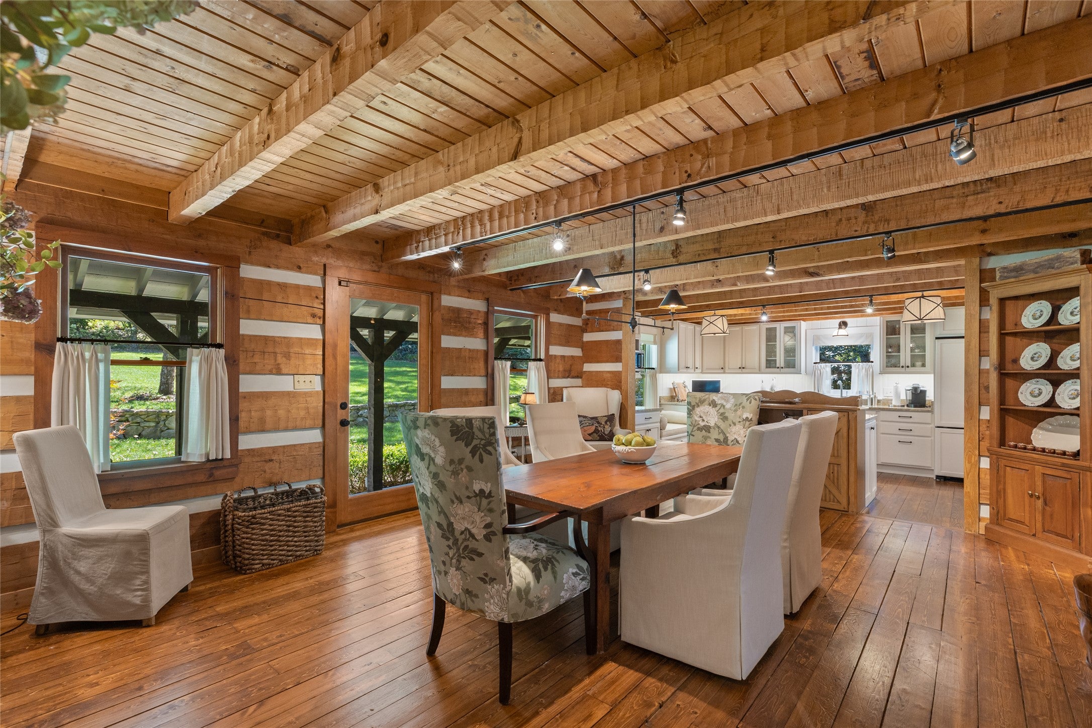 360 Foreman Road Highlands, NC 28741 - Photo 10 of 61 Gallery Image 10
