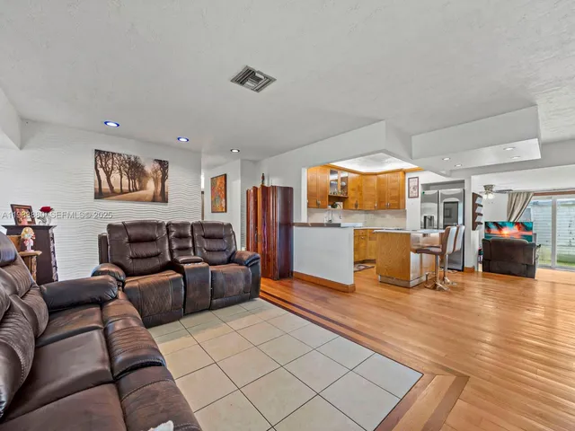 $524,900 | 1866 Northwest 8th Terrace, Homestead, FL 33030