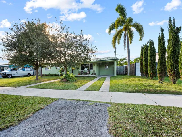 $524,900 | 1866 Northwest 8th Terrace, Homestead, FL 33030