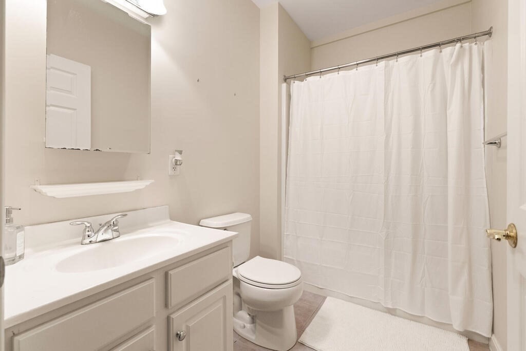 180 Chickering Road, Unit 108C North Andover, MA 01845 - Photo 18 of 25 Gallery Image 18