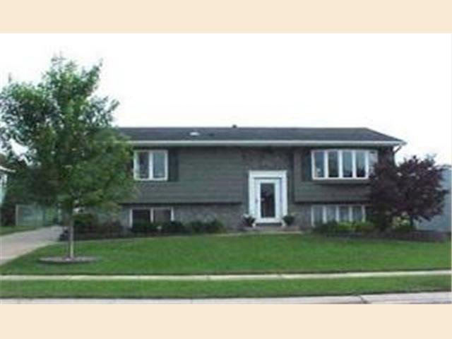 2226 52nd Street Northwest Rochester, MN 55901 - Photo 1 of 8