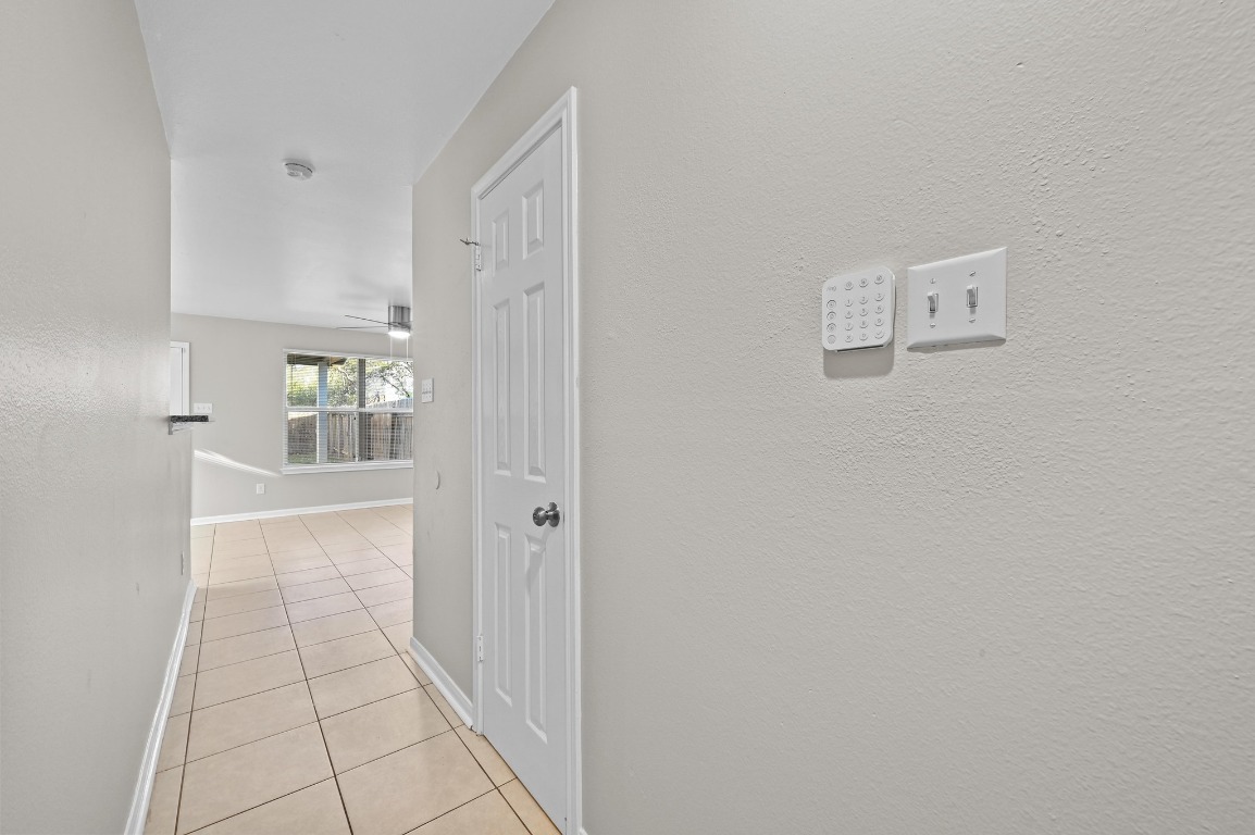 2318 Riddle Road, Unit A Austin, TX 78748 - Photo 4 of 26