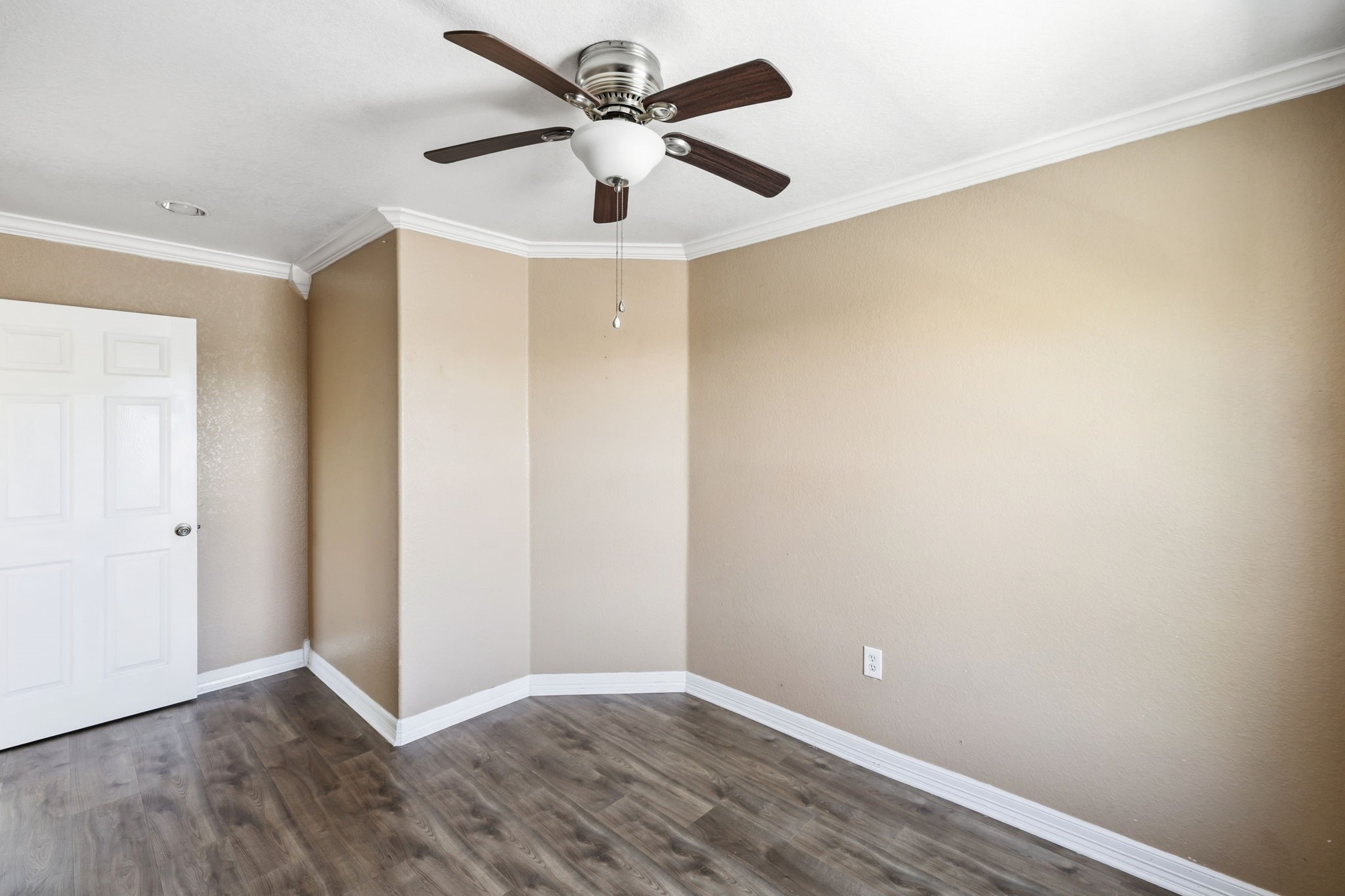 4422 Sandydale Lane Houston, TX 77039 - Photo 34 of 36 a view of an empty room with wooden floor