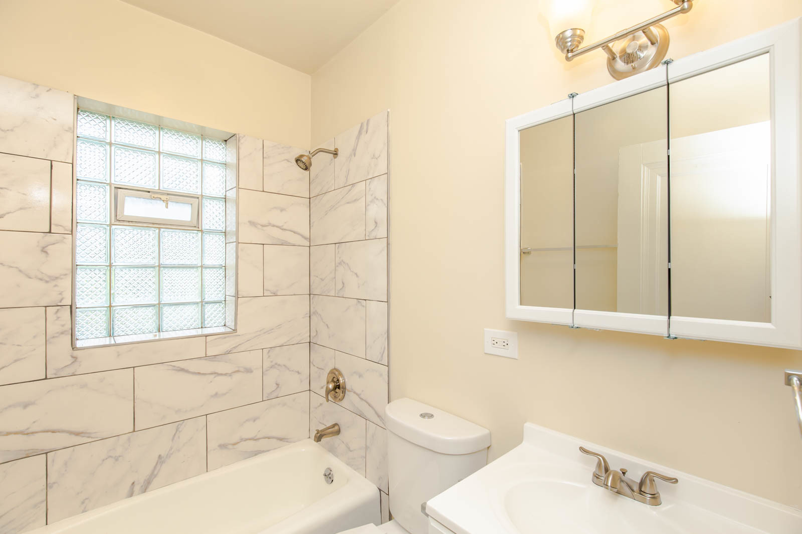 10981 South Church Street, Unit 1B Chicago, IL 60643 - Photo 9 of 11