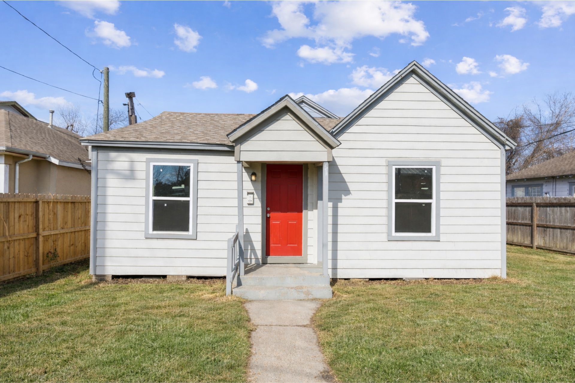 7019 Bonham Street Houston, TX 77020 - Photo 11 of 17 a view front of house with entertaining space