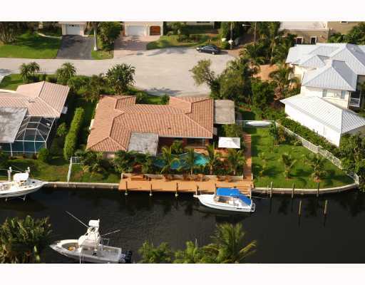 680 Broadview Drive Boca Raton, FL 33431 - Photo 1 of 3 Primary Photo