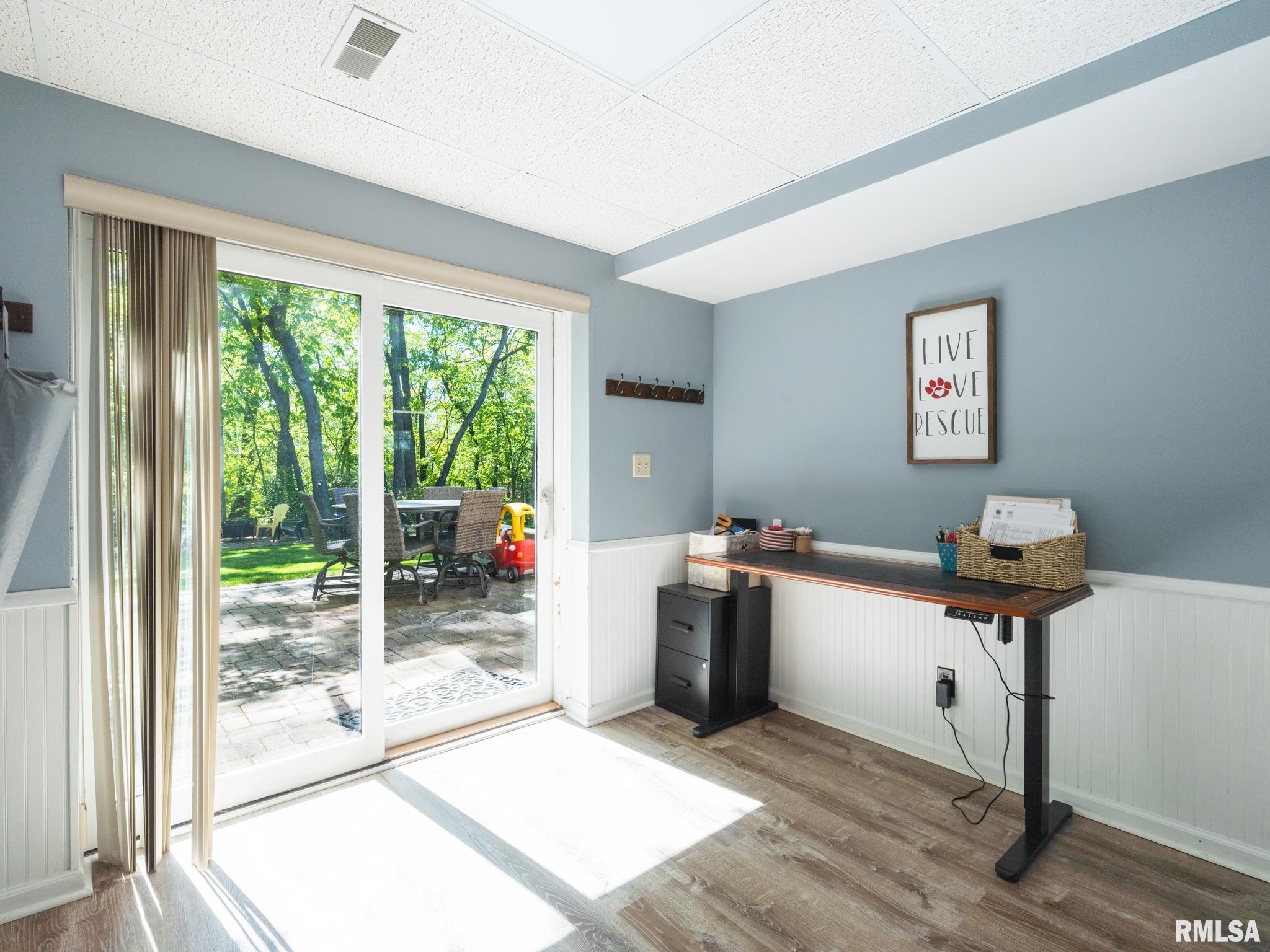 3612 West Chartwell Road Peoria, IL 61614 - Photo 29 of 63 Gallery Image 29
