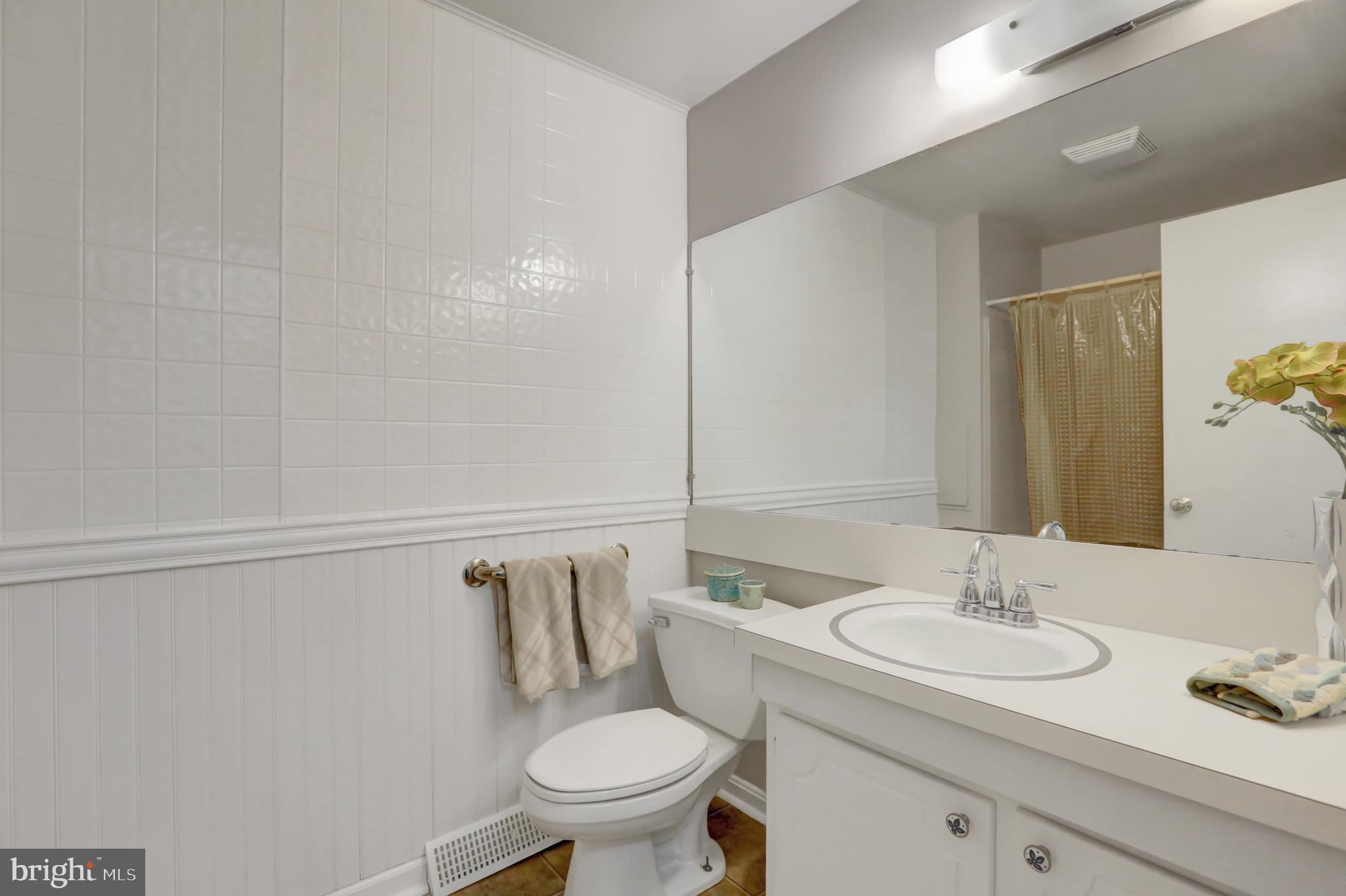 1131 Colonial Road Lancaster, PA 17603 - Photo 14 of 29 Gallery Image 14