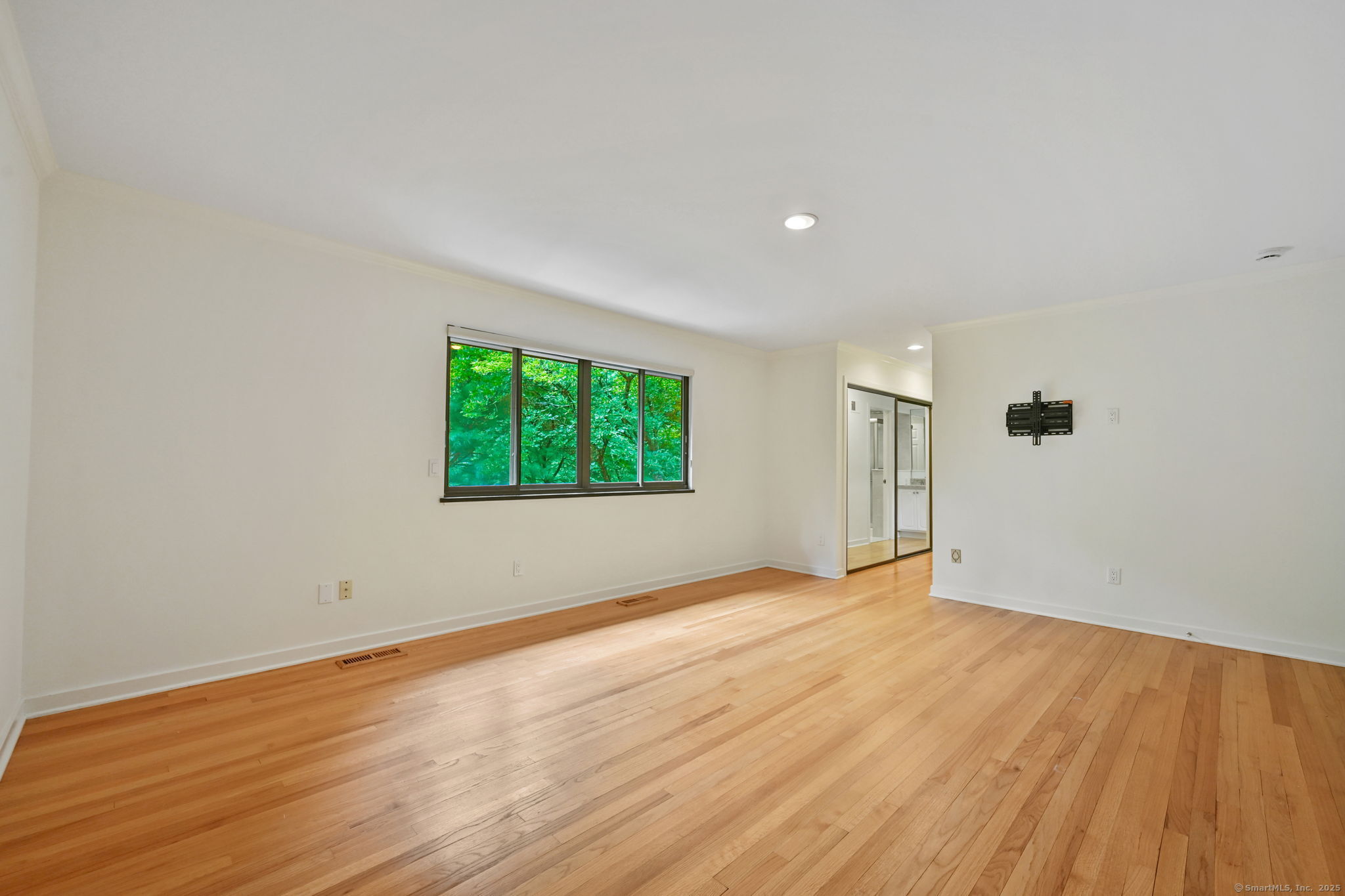 289 New Norwalk Road, Unit 22 New Canaan, CT 06840 - Photo 19 of 40