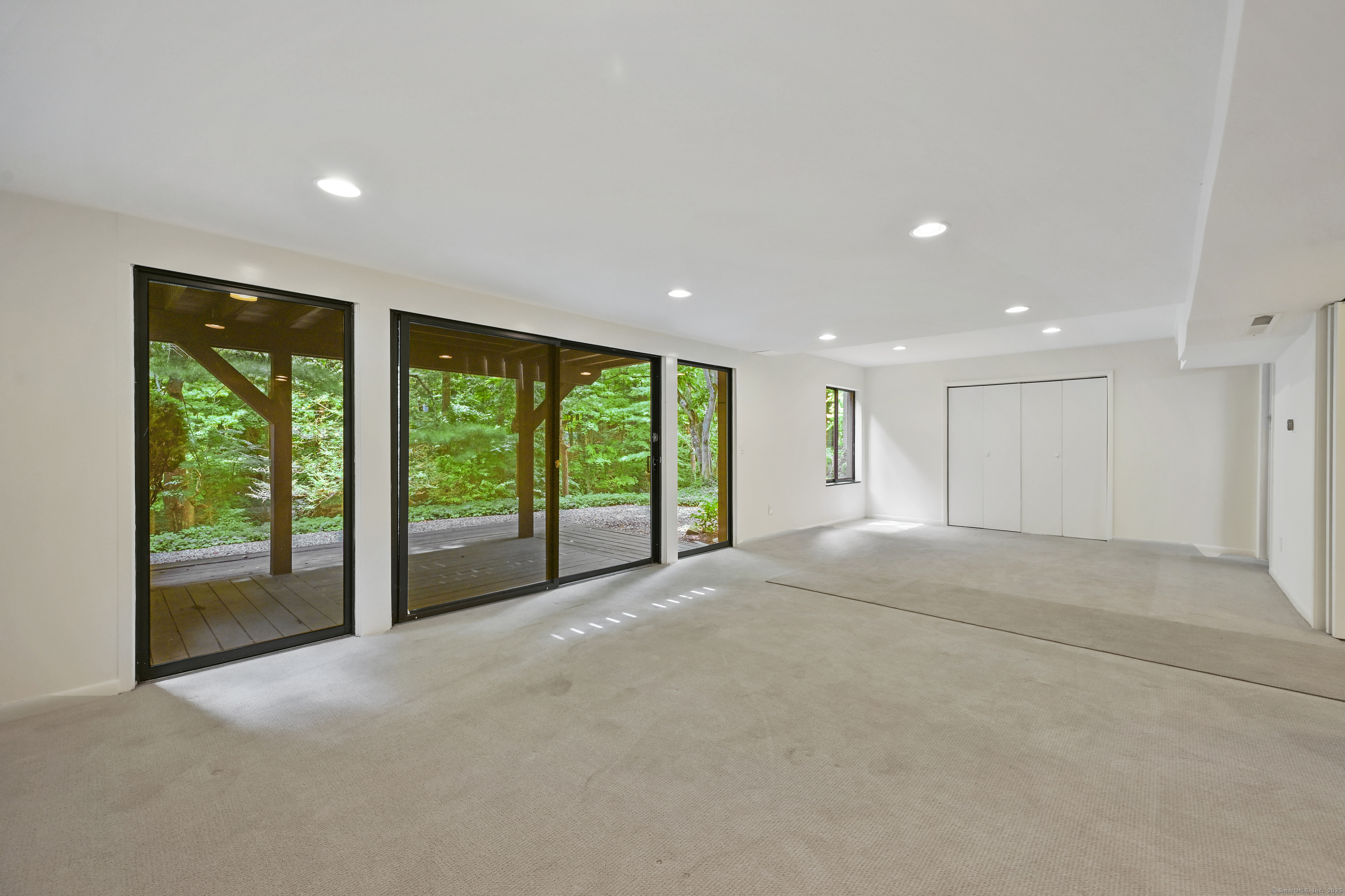 289 New Norwalk Road, Unit 22 New Canaan, CT 06840 - Photo 31 of 40