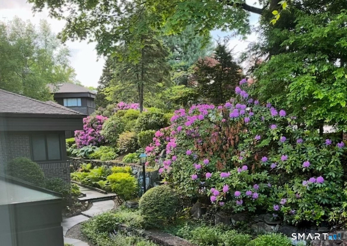 289 New Norwalk Road, Unit 22 New Canaan, CT 06840 - Photo 38 of 40