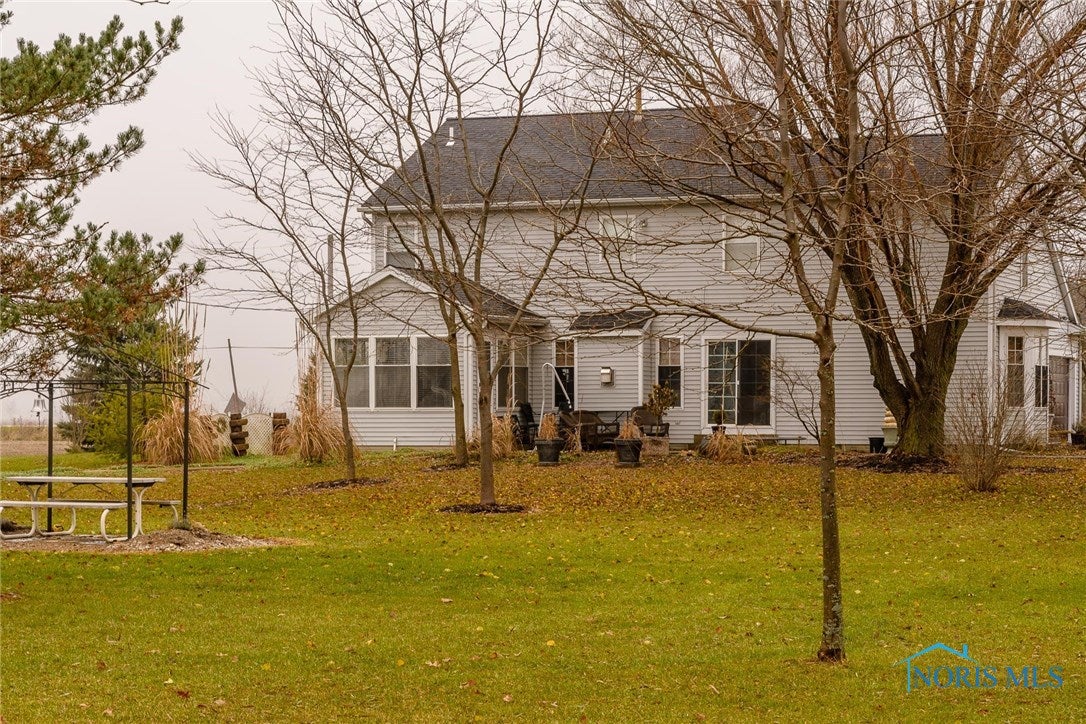 8025 Dowling Road Perrysburg, OH 43551 - Photo 31 of 32 Gallery Image 31