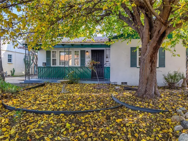 $899,998 | 210 West Ash Avenue, Burbank, CA 91502