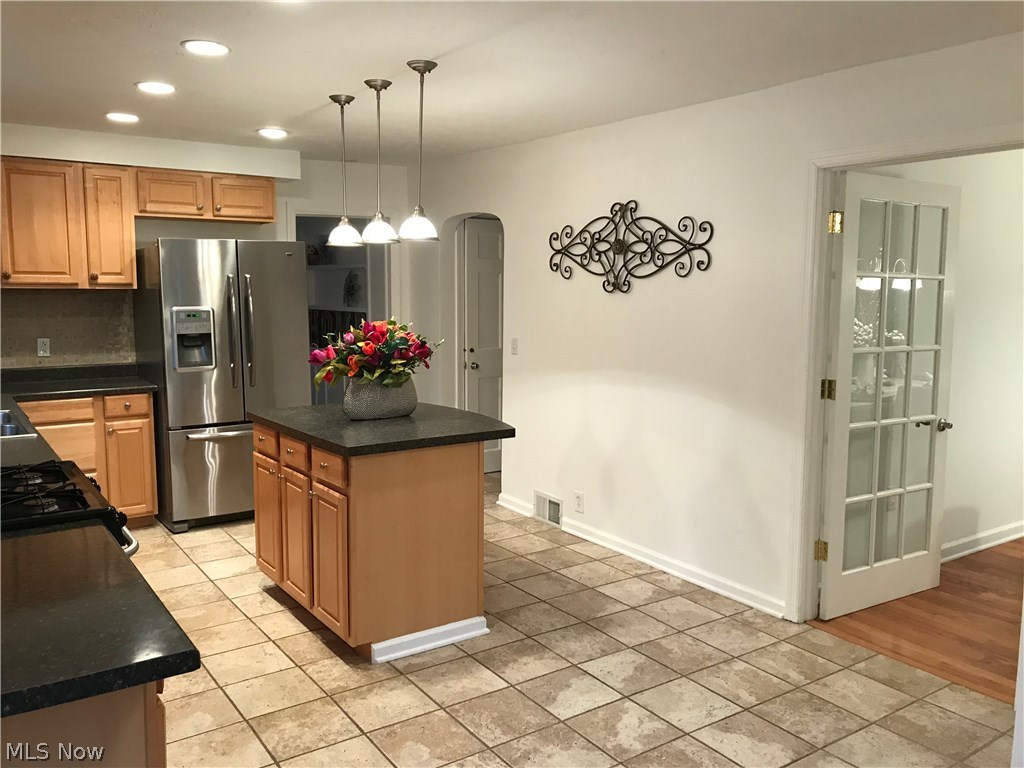 2137 Stabler Road Akron, OH 44313 - Photo 6 of 30