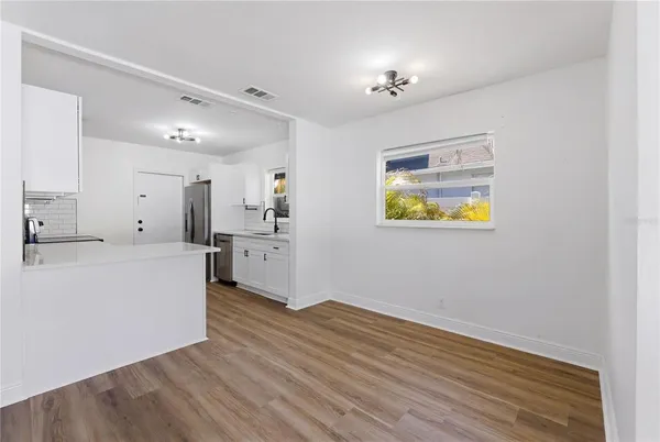 $2,395 | 7005 North Duncan Avenue, Tampa, FL 33604