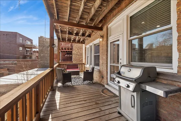 $569,000 | 4511 North Dover Street, Unit 2S, Chicago, IL 60640