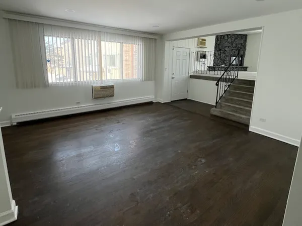 $2,500 | 10430 Michael Todd Terrace, Unit 1N, Glenview, IL 60025