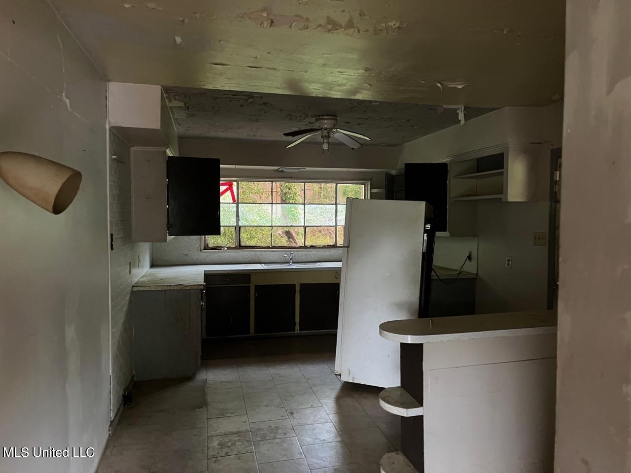 433 Lawrence Road Jackson, MS 39206 - Photo 3 of 5 thumbnail (2)
