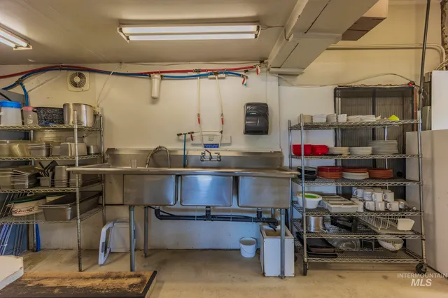 $350,000 | 289 Main Street, Elk City, ID 83525