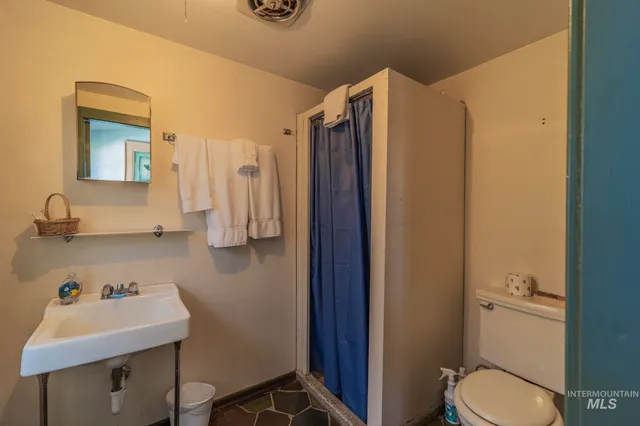 $350,000 | 289 Main Street, Elk City, ID 83525