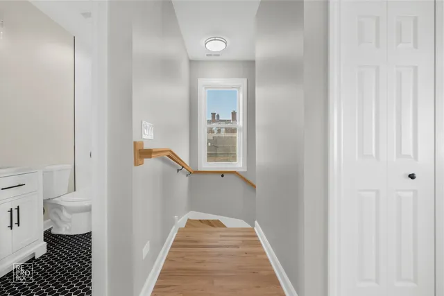 $629,000 | 7539 West 61st Street, Summit, IL 60501