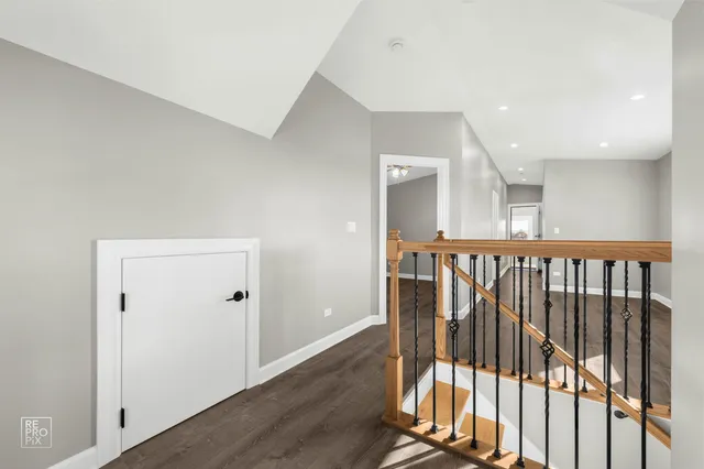 $629,000 | 7539 West 61st Street, Summit, IL 60501