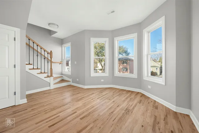 $629,000 | 7539 West 61st Street, Summit, IL 60501