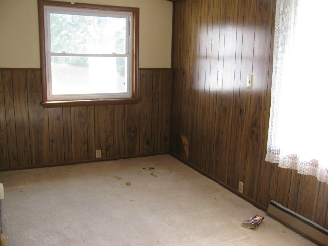 106 Nolan Road Oak Ridge, TN 37830 - Photo 3 of 10 106 Nolan Rd Oak Ridge Tn