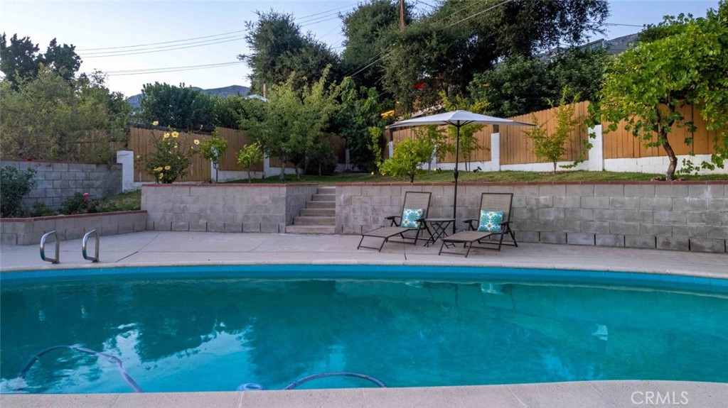 9836 Creemore Drive Tujunga, CA 91042 - Photo 37 of 50