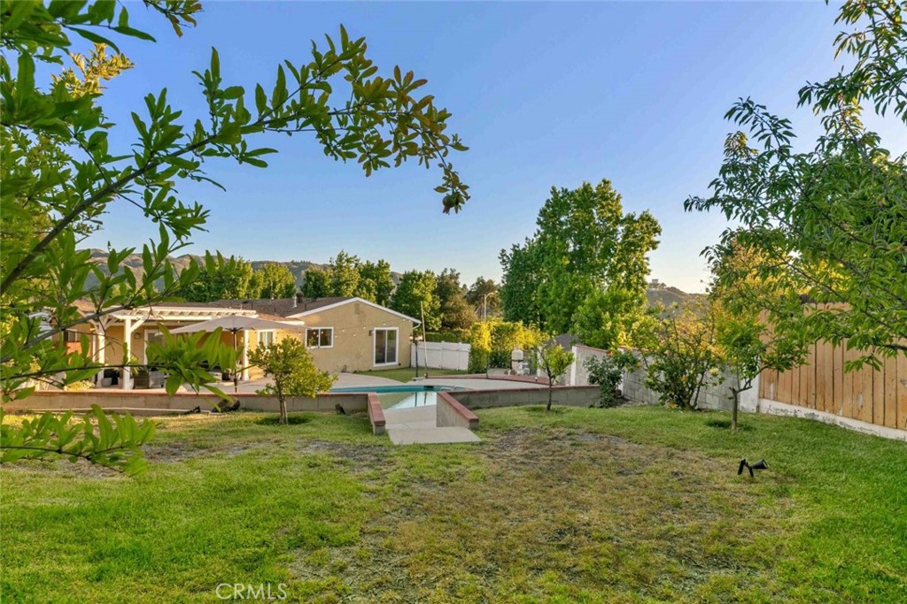 9836 Creemore Drive Tujunga, CA 91042 - Photo 43 of 50