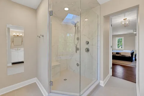 a en suite bathroom with a shower
