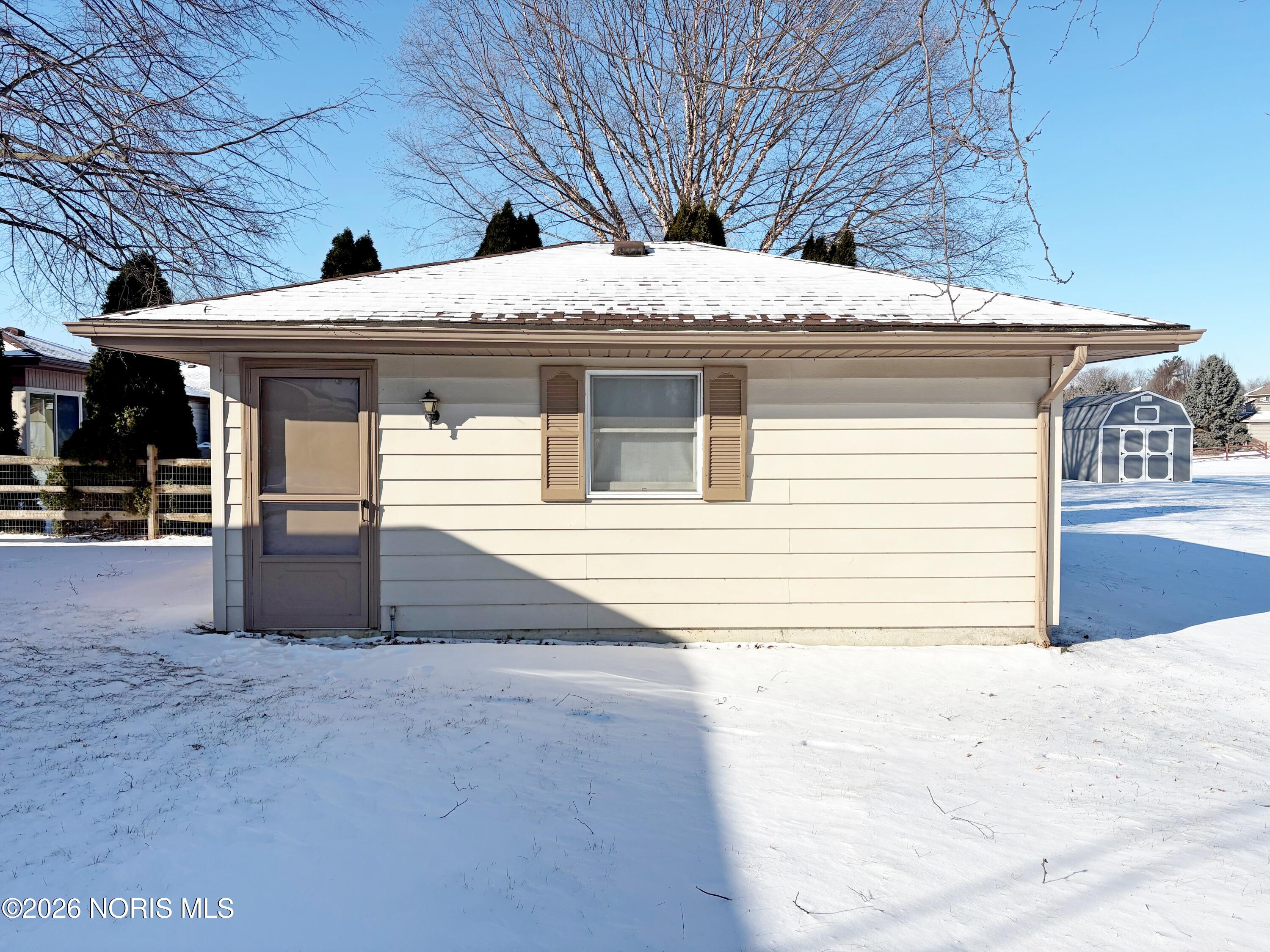 3515 Brown Road Oregon, OH 43616 - Photo 38 of 41 36 det garage