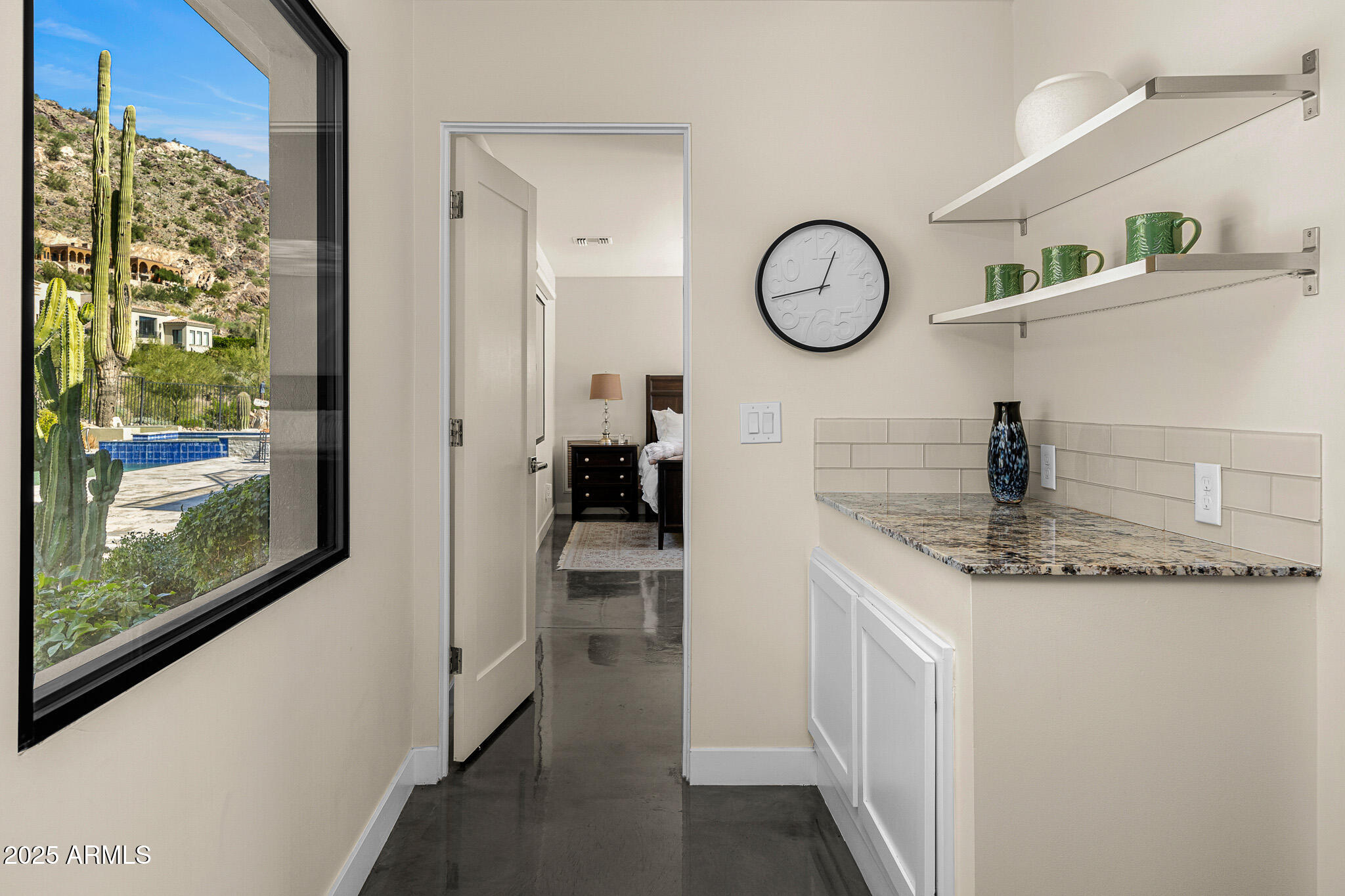 5826 East Indian Bend Road Paradise Valley, AZ 85253 - Photo 16 of 58 15primary wing breakfast bar