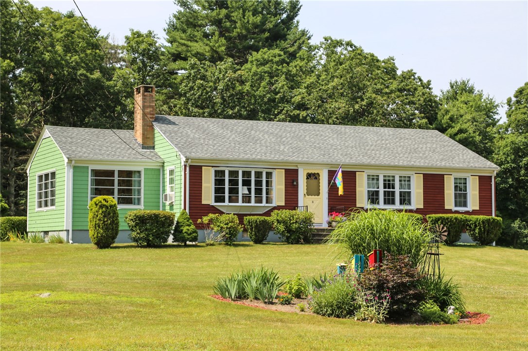 347 Maple Valley Road Coventry, RI 02816 - Photo 1 of 40