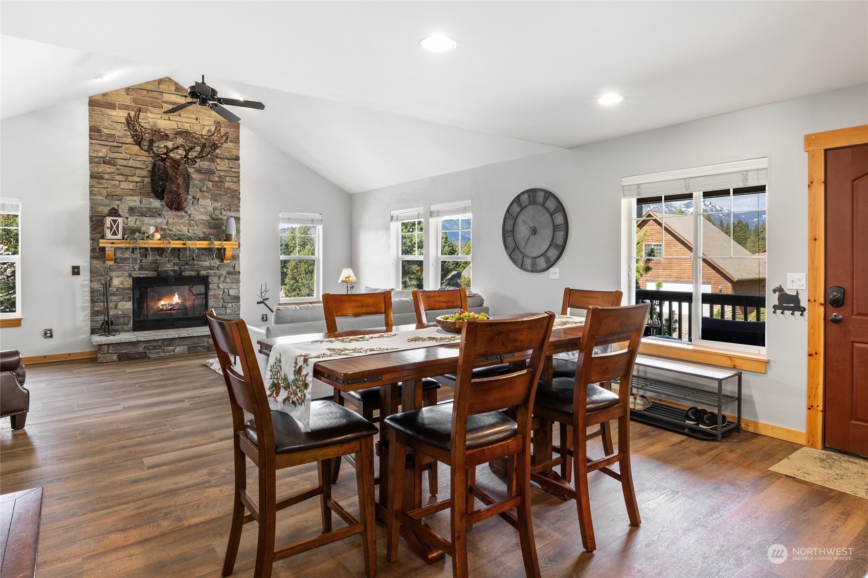 50 Raintree Lane, Unit 4 Ronald, WA 98940 - Photo 10 of 28 a view of a dining room with furniture window and wooden floor