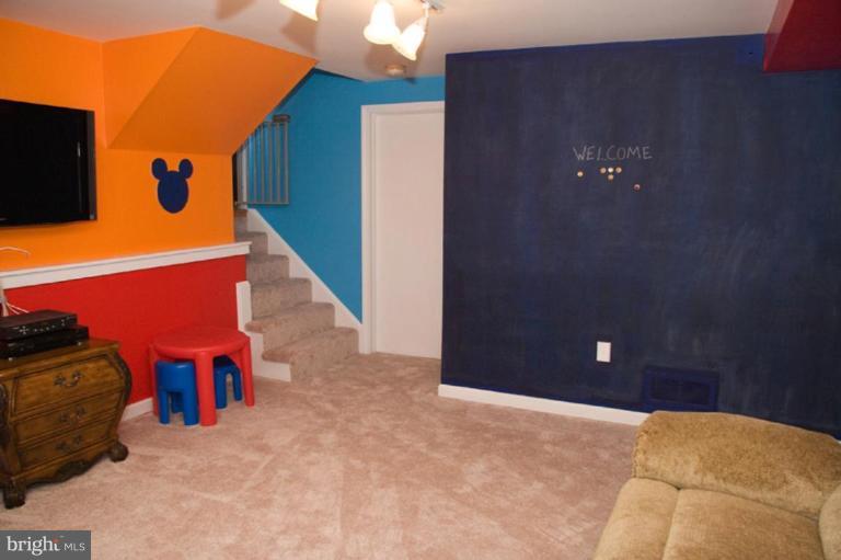 5 Tenbury Road Lutherville-Timonium, MD 21093 - Photo 11 of 30 Family Room #2