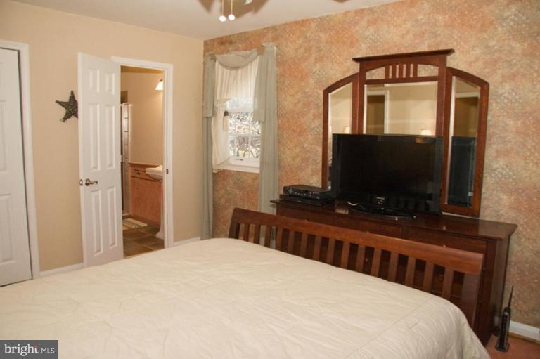 5 Tenbury Road Lutherville-Timonium, MD 21093 - Photo 20 of 30 Master Bedroom #3