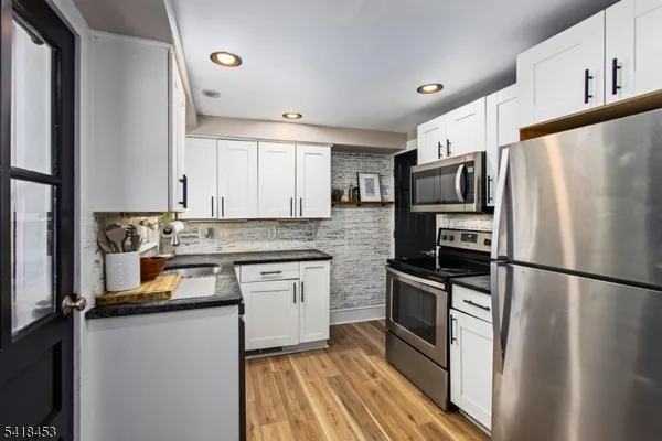$489,900 | 109 East Baldwin Street, Hackettstown, NJ 07840
