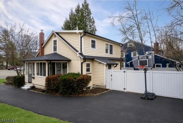 $489,900 | 109 East Baldwin Street, Hackettstown, NJ 07840