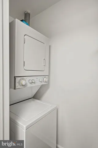 $2,250 | 3844 Chesterwood Drive, Unit 3844, Silver Spring, MD 20906