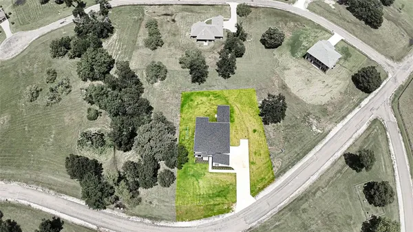 $585,000 | 321 El Barco, Corsicana, TX 75109