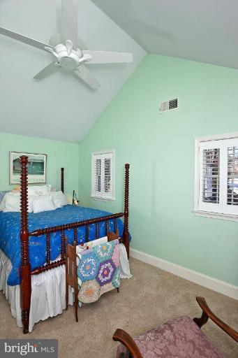 635 Yarmouth Road Towson, MD 21286 - Photo 12 of 20 Master Bedroom