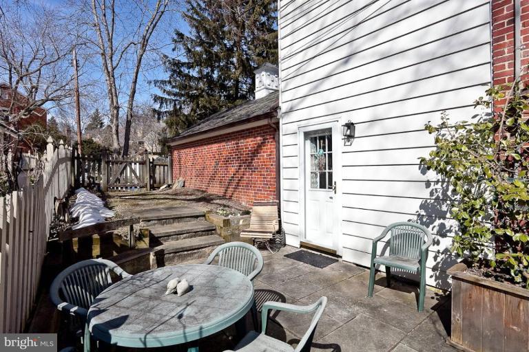 635 Yarmouth Road Towson, MD 21286 - Photo 19 of 20 Patio