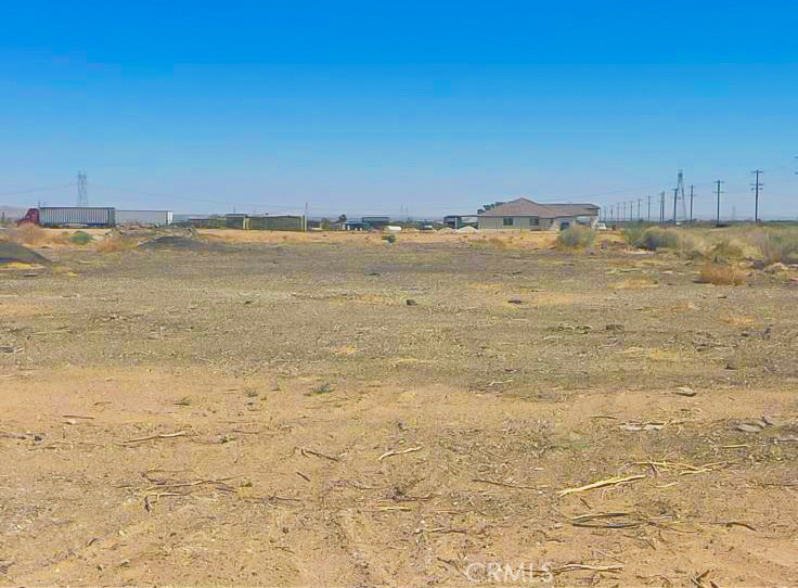 11252 Cactus Road Adelanto, CA 92301 - Photo 13 of 14 Gallery Image 13