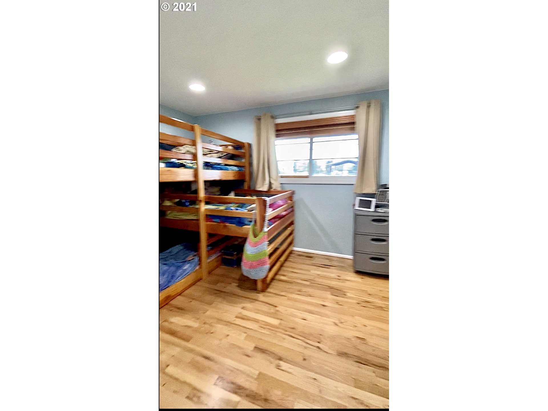 2560 North 23rd Street Springfield, OR 97477 - Photo 22 of 29 Gallery Image 22