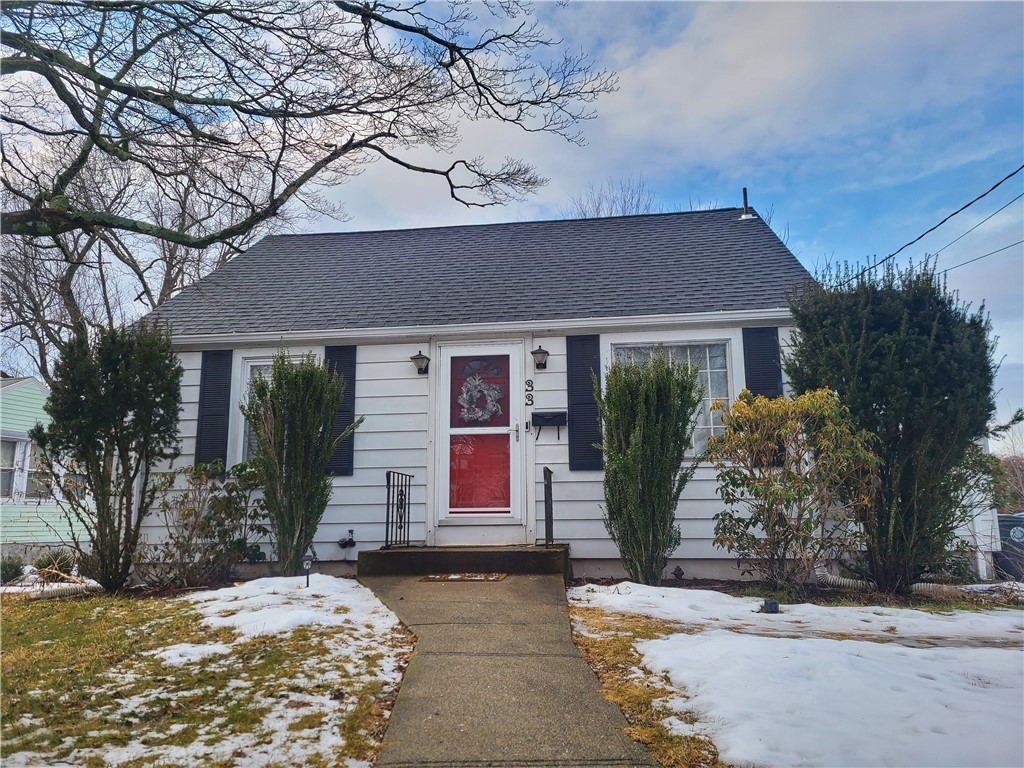33 Hamilton Road Cranston, RI 02910 - Photo 4 of 15 Gallery Image 4