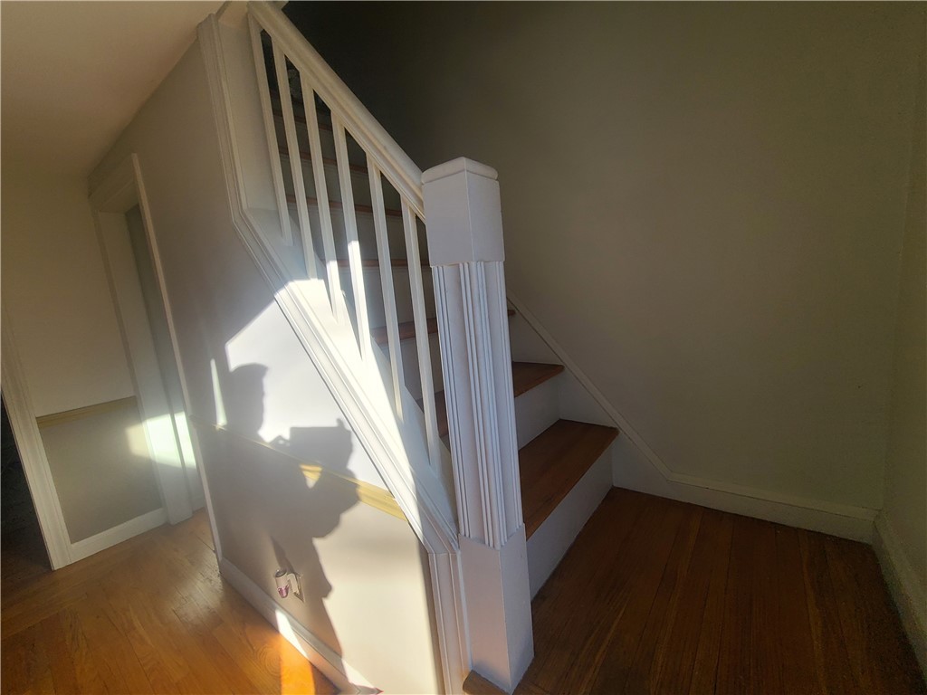 33 Hamilton Road Cranston, RI 02910 - Photo 10 of 15 Gallery Image 10