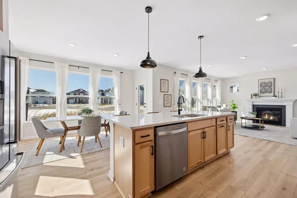 $550,000 | 11561 Yuma Lane North, Dayton, MN 55369