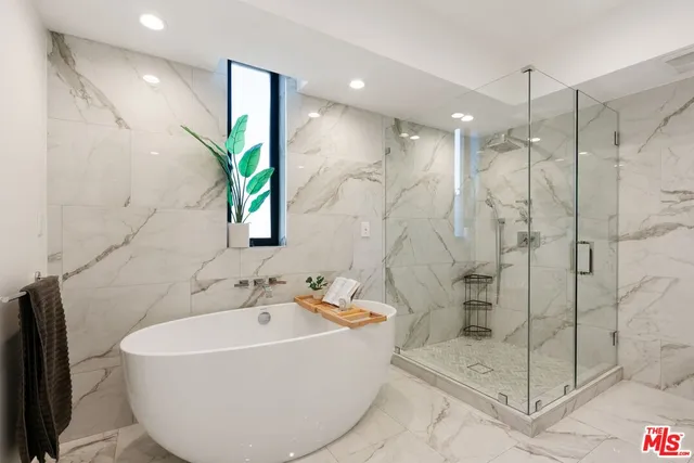 $3,095,000 | 303 Venice Way, Venice, CA 90291