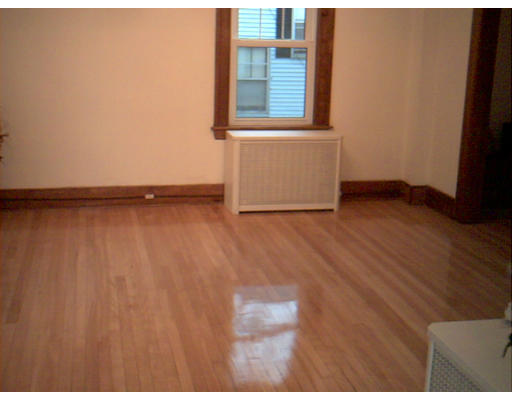 106 Beaconsfield Road Worcester, MA 01602 - Photo 4 of 16